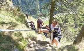 Chilia părintelui arsenie boca, făgăraș. Chilia Parintelui Arsenie Boca Informatii Si Istoric