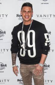 Slavenā dīdžeja un realitātes tv zvaigzne nav bijusi ļoti atklāta, runājot par viņa personīgo dzīvi, bet 2013. What Happened To Pauly D News Updates Gazette Review