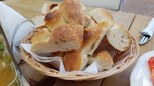 Înainte de startul noii sale emisiuni, iuliana tudor deschide noul sezon de la „politică şi delicateţuri. Politica Si Delicateturi Restaurantul Lui Mircea Dinescu Restocracy