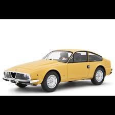 Image result for Giallo 1972 Alfa-Romeo