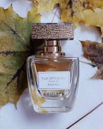 Giordani Gold Essenza Cel Mai Asteptat Parfum Al Momentului Wewangian Kosmetik Alami Produk