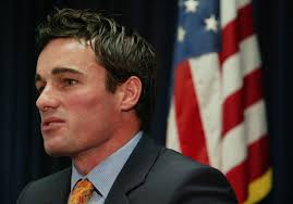 Other victims' kin rally at trial