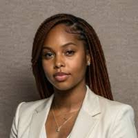 Kimberly Roper's Instagram, Twitter & Facebook