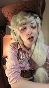 Lance Perron's Instagram, Twitter & Facebook