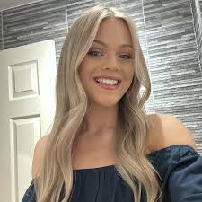 Jessica Jayne's Instagram, Twitter & Facebook