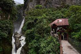 If you're looking for things to do in the area, you may want to check out sebastian acosta park and the tree house. Pailon Del Diablo En Banos De Agua Santa Hostal Santa Cruz Backpacker S Banos De Agua Santa