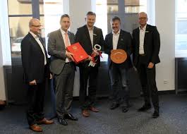 In der nähe von hausen. Beratungscenter Der Sparkasse Leutershausen Wiedereroffnet Frankischer De