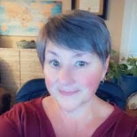 Donna Beaupre's Instagram, Twitter & Facebook