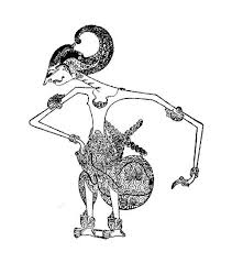 Pada diri guntur tertanam 3 pusaka yang menjadikannya ksatria gatotkaca, hal itu lah yang membuatnya menjadi asing dari lingkungan sekitar. Arjuna Wayang Ku