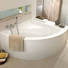 Bricolage, décorations, jardin.retrouvez toutes les réponses à vos questions la baignoire d'angle asymétrique baignoire asymétrique gauche à encastrer en acrylique, veronella. Gain De Place Amenager Une Salle De Bains De 6 M Amenagement Salle De Bain Baignoire Baignoire Angle