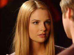 10 New Character Additions That Hurt Teen Dramas (And 10 That Saved Them)