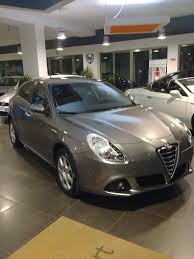Image result for Grigio Magnesio 2012 Giulietta