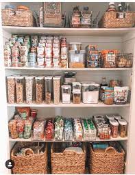 You know those kitchens that you save to your #kitchengoals pinterest board and wistfully visit (and revisit)? Pin By Wika On Pantry Inspo Kitchen Organization Pantry Kitchen Cabinet Organization Pantry Design