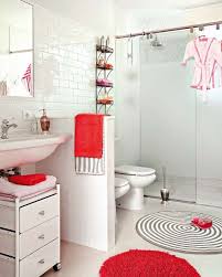 There are lots of ideas you can take to make wonderful girls bathroom. 10 Little Girls Bathroom Design Ideas Shelterness