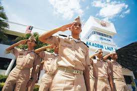 Hal ini bisa dilakukan melalui berbagai peningkatan dan penyempurnaan di berbagai bidang, antara lain seperti: Portal Rasmi Kementerian Pengangkutan Malaysia Pelaut