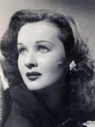 Amelita Ward's Instagram, Twitter & Facebook