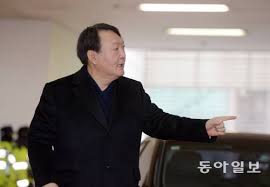윤석열 정치행보 우려 지청장 글에…檢내부 갑론을박. ì†ë³´ ìœ¤ì„ì—´ ë²…ì°¬ ì§ì±…ì„ ë§¡ì•˜ë‹¤ ìµœì„  ë‹¤í•  ê²ƒ ë‰´ìŠ¤ ë™ì•„ë‹·ì»´