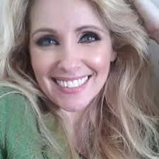 Temos por objetivo homenagear esta. Fa Clube Oficial Sofia Alves Startseite Facebook