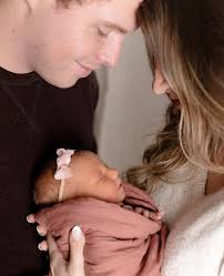 Hey, can I get a big hi ❤️ from a REAL FAN