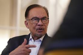 Meta apologizes for taking down Malaysia PM Anwar's post