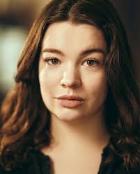 Daisy Bull's Instagram, Twitter & Facebook