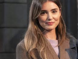 Has 'General Hospital' Turned the Character of Emma Drake into a Bratty  Misunderstood Bad Girl?