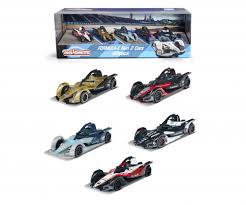 Add testing and let's say that's a total of 3500km, almost half of what an indycar driver will rack up. Formula E 5 Pieces Giftpack Formula E Racing Brands Products Www Majorette Com