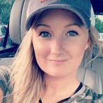 Kerry Akins's Instagram, Twitter & Facebook