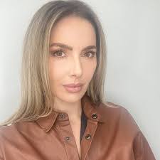 Caroline Ashton (@caroline.ashton) • Instagram photos and videos