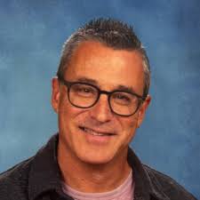 It is with a heavy heart that I report the passing of Thomas J. Hart. Tom  was a business education teacher at Arlington High School for 32 years,  retiring in 2001. He