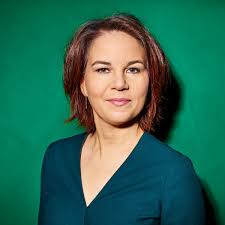 Germany's New Leading Woman: Foreign Minister Baerbock Takes Advantage of  Her Second Chance