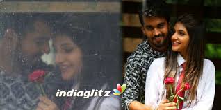 Unnikrishnanhits #chithrahits #ajithkumarhits tamil movie kalluri vaasal, song kiss me miss, directed by pavithran, produced by. Kiss Photos Kannada Movies Photos Images Gallery Stills Clips Indiaglitz Com
