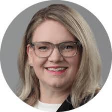 Stephanie Eck's Instagram, Twitter & Facebook