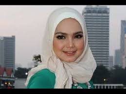 Arif jiwa , azzahra jiwa dan keluarga beraya di rumah mama. Anak Anak Datuk K Terharu Melihat Pengabdian Siti Nurhaliza Pada Suami By News Terkini