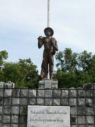 Corregidor Statue Of Filipino Soldier Farmer Filipino Pictures Philippines