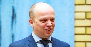 We have got 11 picture about senterpartiet trygve slagsvold vedum images, photos, pictures, backgrounds, and more. Vedum Svarer Nho Privatisering Gir Ikke Okt Verdiskapning Fagbladet No
