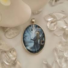 Große auswahl an bücher von christine arana fader im onlineshop von thalia Arana Fader Bibelole Drachenschmuck Aurasprays Kaufen