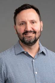 Candice Hutton's Instagram, Twitter & Facebook