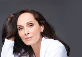 Catherine Roberts's Instagram, Twitter & Facebook