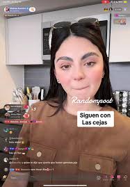 Meli Con Las Cejas Hechas