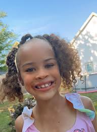 Can someone help edit a photo to add a deceased father to a picture with  his daughter?