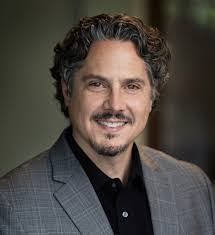 Andrea Zalewski's Instagram, Twitter & Facebook