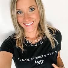 Merissa Foster (@merissalarrew) • Instagram photos and videos