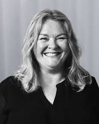 Shelley Anderson — Black and White Finance