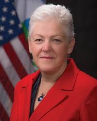 The National Strategy To Promote The Health Of Honey Bees And Other  Pollinators