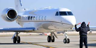 The Us Air Force Recently Acquired A New 64 Million Gulfstream Private Jet For Vip Government Officials See Inside In 2020 Us Air Force Us Military Aircraft Gulfstream
