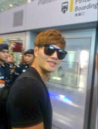 Kim jong kook korece adı (hangul): Gambar Kim Jong Kook Sekitar Ketibaan Di Malaysia 14 Photo Laman Gosip Dan Informasi Terkini