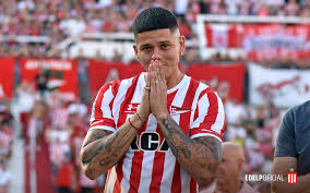 Marcos rojo volvió al manchester united, tras una grave lesión de rodilla getty images. Argentina Marcos Rojo Rompio La Cuarentena Fumando Y Jugando Al Truco Con Amigos
