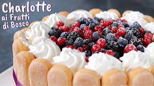 Un remake vincente che ridà nuova vita al plot originale fondendo riflessione e spettacolarità. Charlotte Ai Frutti Di Bosco Ricetta Facile Di Benedetta Youtube