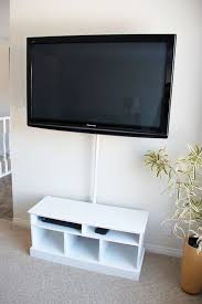 Verstecken Sie Ihre Fernsehkabel In Einer Duschvorhangstange 31 Einfache Diy Upgrades Die Duschvorhangstange Einer Einf Home Home Upgrades Home Diy